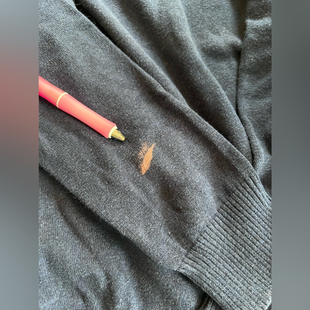 Vineyard Vines 1/4 Zip Sweater - Picture 14 of 14